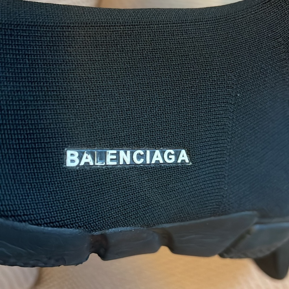 Balenciaga Speed Recycled Knit Sneakers - Picture 4 of 8
